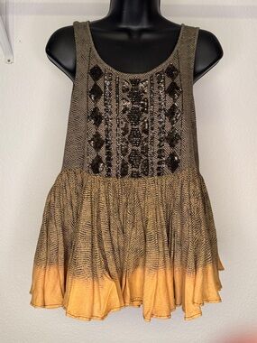 Akamai + Kim from Anthropologie Women’s Beaded Sleeveless Peplum Top